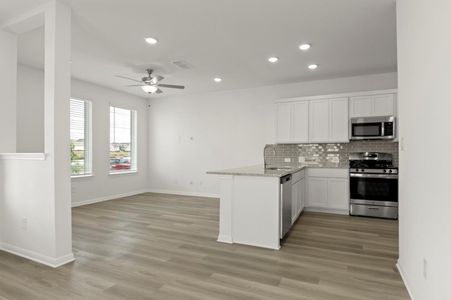 New construction Single-Family house 1624 Esplanade Pkwy, San Marcos, TX 78666 plan Moda - image 5