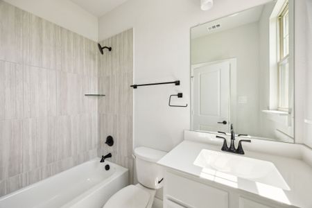 New construction Single-Family house 120 Rancher Trl, Waxahachie, TX 75165 plan Emerson - image 10