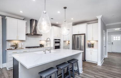 Kitchen with Large Island