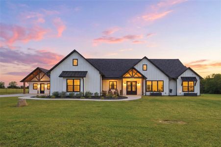 New construction Single-Family house 1726 County Rd 1255, Savoy, TX 75479 - image