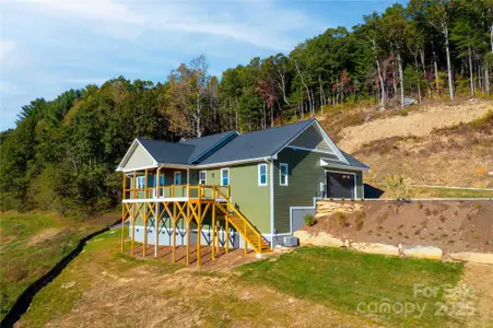 New construction Single-Family house 337 Maple Knoll Dr, Hendersonville, NC 28792 - image