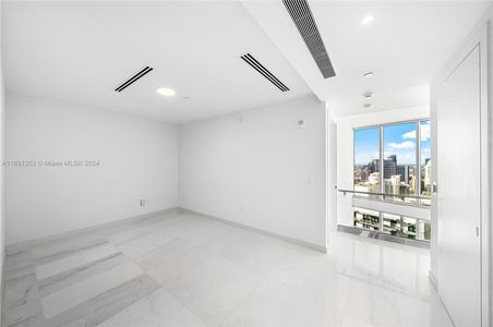 New construction Condo/Apt house 300 Biscayne Blvd Way, Unit 4802, Miami, FL 33131 - photo 24 24