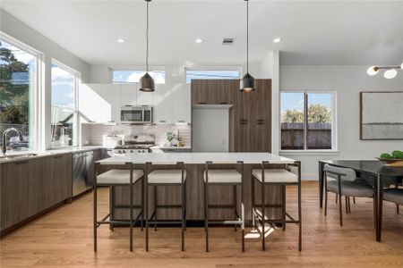 New construction Single-Family house 1810 Yates St, Houston, TX 77020 - image 7