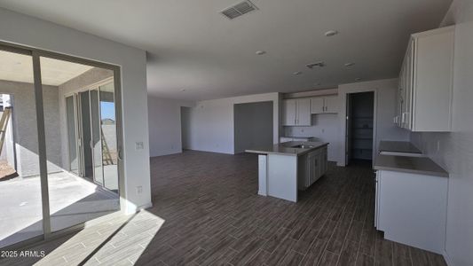 New construction Single-Family house 2657 E Abe Truckle Ave, San Tan Valley, AZ 85140 Topaz- photo 15 15