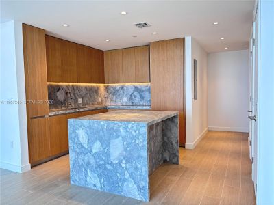 New construction Condo house 500 Alton Rd, Unit 2402, Miami Beach, FL 33139 - image 7