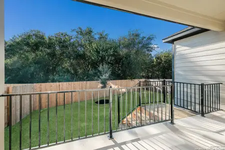 New construction Single-Family house 15318 Twin Cyn, San Antonio, TX 78247 plan Redland - image 4