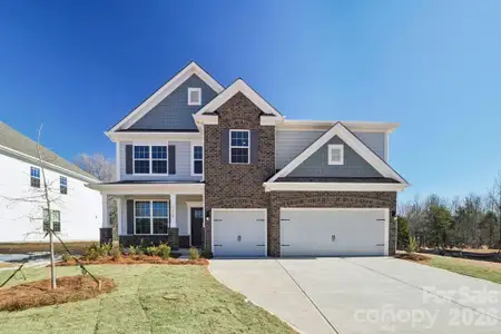 New construction Single-Family house 7130 Sylvan Retreat Dr, Denver, NC 28037 plan Graymount - image