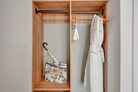 New construction Condo house 159 Ne 6Th St, Unit 3405, Miami, FL 33132 - image 17