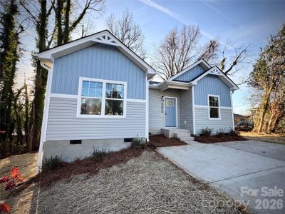 New construction Single-Family house 5626 Torrence St, Charlotte, NC 28269 - image
