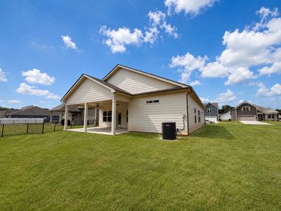 New construction Single-Family house 5735 Shoreline Dr, Rockvale, TN 37153 plan 1705 Elevation DEF - image 20