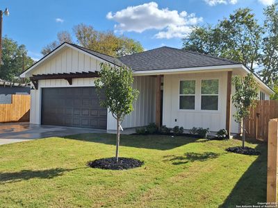 New construction Single-Family house 953 Allende, Seguin, TX 78155 - photo 0