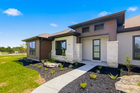 New construction Single-Family house 73 Escalera Ranch Rd, Victoria, TX 77905 plan Marin - image
