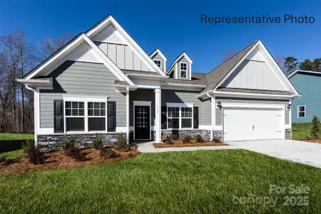 New construction Single-Family house 12124 Muscadine Ct, Midland, NC 28107 - image