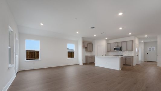 New construction Single-Family house 2108 Ridge Runner Dr, Georgetown, TX 78628 null- photo 31 31