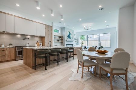 New construction Single-Family house 1511 Kipling St, Houston, TX 77006 - image 18