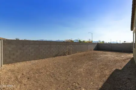 New construction Single-Family house 4946 W Weeping Willow Wy, Laveen, AZ 85339 Plan 2300- photo 29 29