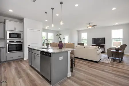 New construction Single-Family house 32 Emeritus Wy, Lillington, NC 27546 plan The Daphne D - image 4