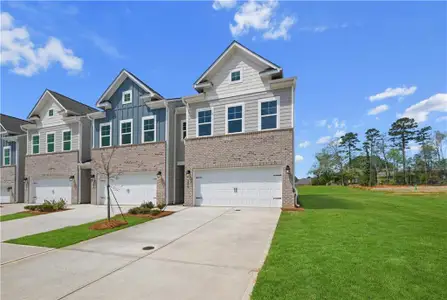 New construction Townhouse house 3641 Donovan Cir, Loganville, GA 30052 - image
