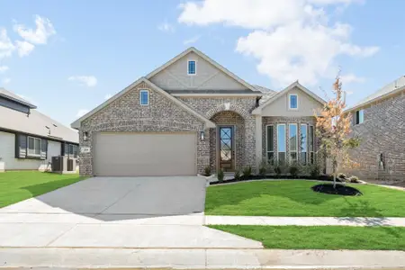 New construction Single-Family house 214 Seminole Trl, Alvarado, TX 76009 plan Cypress II - image