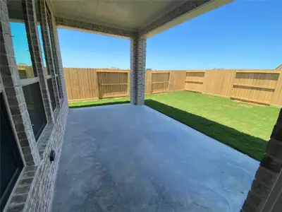 New construction Single-Family house 12222 Hudson Dr, Mont Belvieu, TX 77523 plan Hampton - image