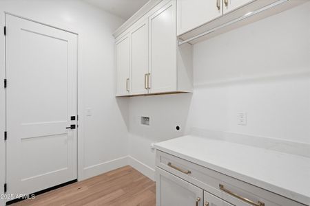 New construction Single-Family house 3326 S Stuart Ct, Gilbert, AZ 85297 - image 10