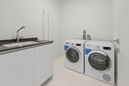 New construction Condo house 300 Biscayne Blvd Wy, Unit 3404, Miami, FL 33131 - image 19