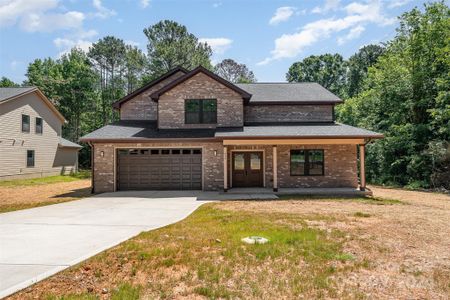 New construction Single-Family house 1932 Grace Lane, Charlotte, NC 28262 - photo 0