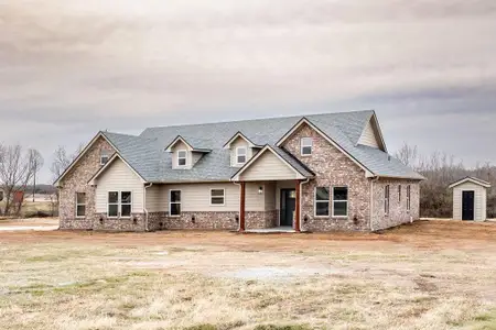 New construction Single-Family house 181 Trinity Cir, Bowie, TX 76230 - image