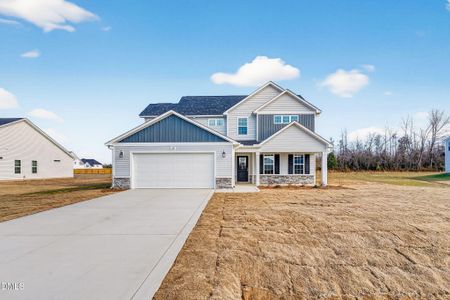 New construction Single-Family house 1547 Percheron Path, Fayetteville, NC 28312 - image