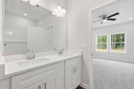 New construction Single-Family house 6102 Mildred'S Wy, Crestview, FL 32536 plan Maybell I - image 8