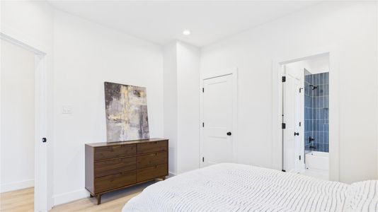 New construction Single-Family house 805 Brooks St, Unit A, Houston, TX 77009 - image 12