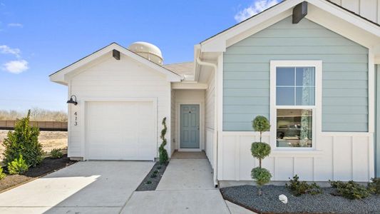New construction Townhouse house 568 Arnold Lp, Unit A, Uhland, TX 78640 null- photo 5 5