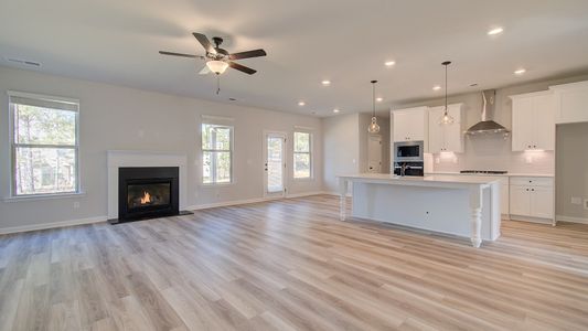 New construction Single-Family house 105 Arabella Pkwy, Locust Grove, GA 30248 null- photo 33 33