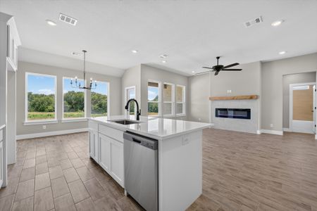 New construction Single-Family house 1026 Colt Rd, Springtown, TX 76082 plan The Lily - image 10