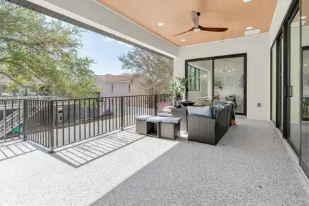 New construction Single-Family house 5964 Bayview Cir S, St. Petersburg, FL 33707 - image 2