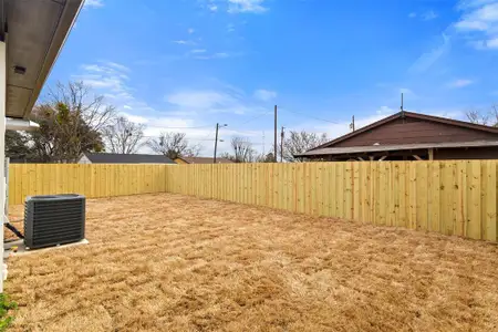 New construction Single-Family house 1408 E 1St N, Kaufman, TX 75142 - image