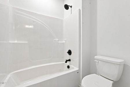 New construction Single-Family house 342 Tormore Dr, Sanford, NC 27330 plan Turlington - image 19