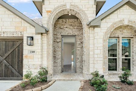 New construction Single-Family house 2309 Bear Trl, Mansfield, TX 76063 Hawthorne II- photo 3 3