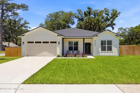 New construction Single-Family house 940 Anna Ave, Orange Park, FL 32073 - image