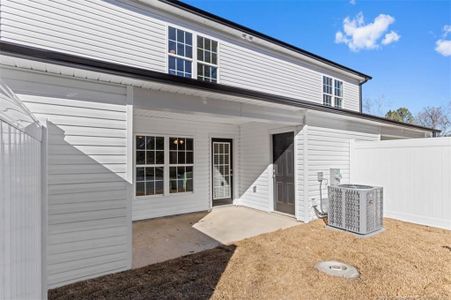 New construction Townhouse house 130 Chapel Hill Rd, Spring Lake, NC 28390 - image