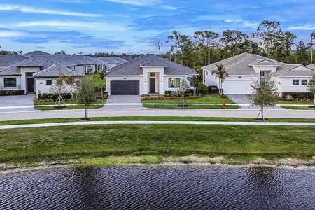 New construction Single-Family house 2293 Se Canopy Cove Ln, Port St. Lucie, FL 34984 - image