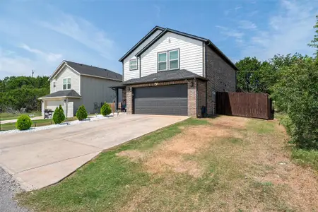 New construction Single-Family house 3516 Mulberry Dr, Granbury, TX 76048 - image