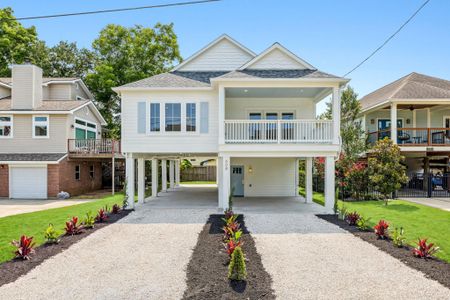 New construction Single-Family house 608 Oak Rd, Clear Lake Shores, TX 77573 - image