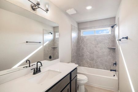 New construction Single-Family house 13435 Maverick Trl, Conroe, TX 77303 - image 8