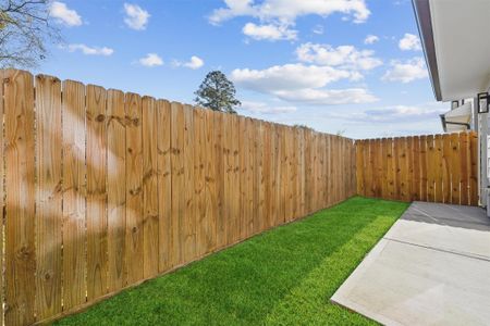 New construction Single-Family house 6128 Endeavor Heights Rd, Houston, TX 77091 - image 3