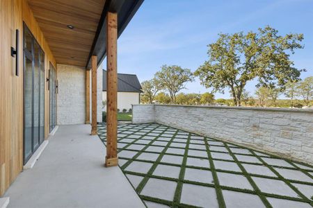 New construction Single-Family house 200 Dan Russell Bnd, Weatherford, TX 76087 - image