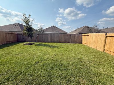 New construction Single-Family house 2533 Hawks Eye Dr, Conroe, TX 77340 - image