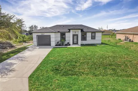 New construction Single-Family house 2807 74Th St W, Lehigh Acres, FL 33971 - image