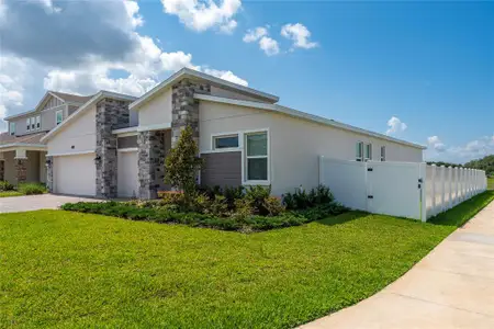 New construction Single-Family house 1744 Rider Rain Ln, Apopka, FL 32703 - image
