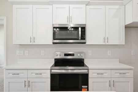 New construction Single-Family house 6116 Mildred'S Wy, Crestview, FL 32539 plan Sierra - image 10